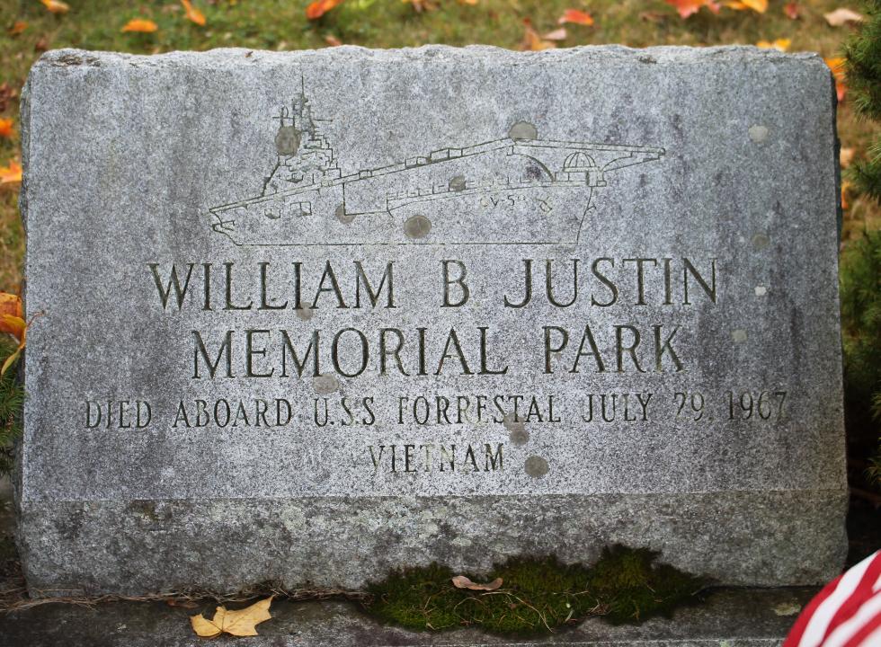 William B Justin Memorial Park - Amesbury Massachusetts
