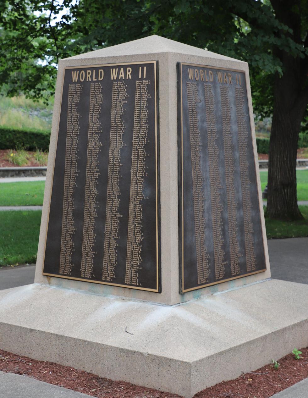 Attleboro Massachusetts World War II Veterans Memorial