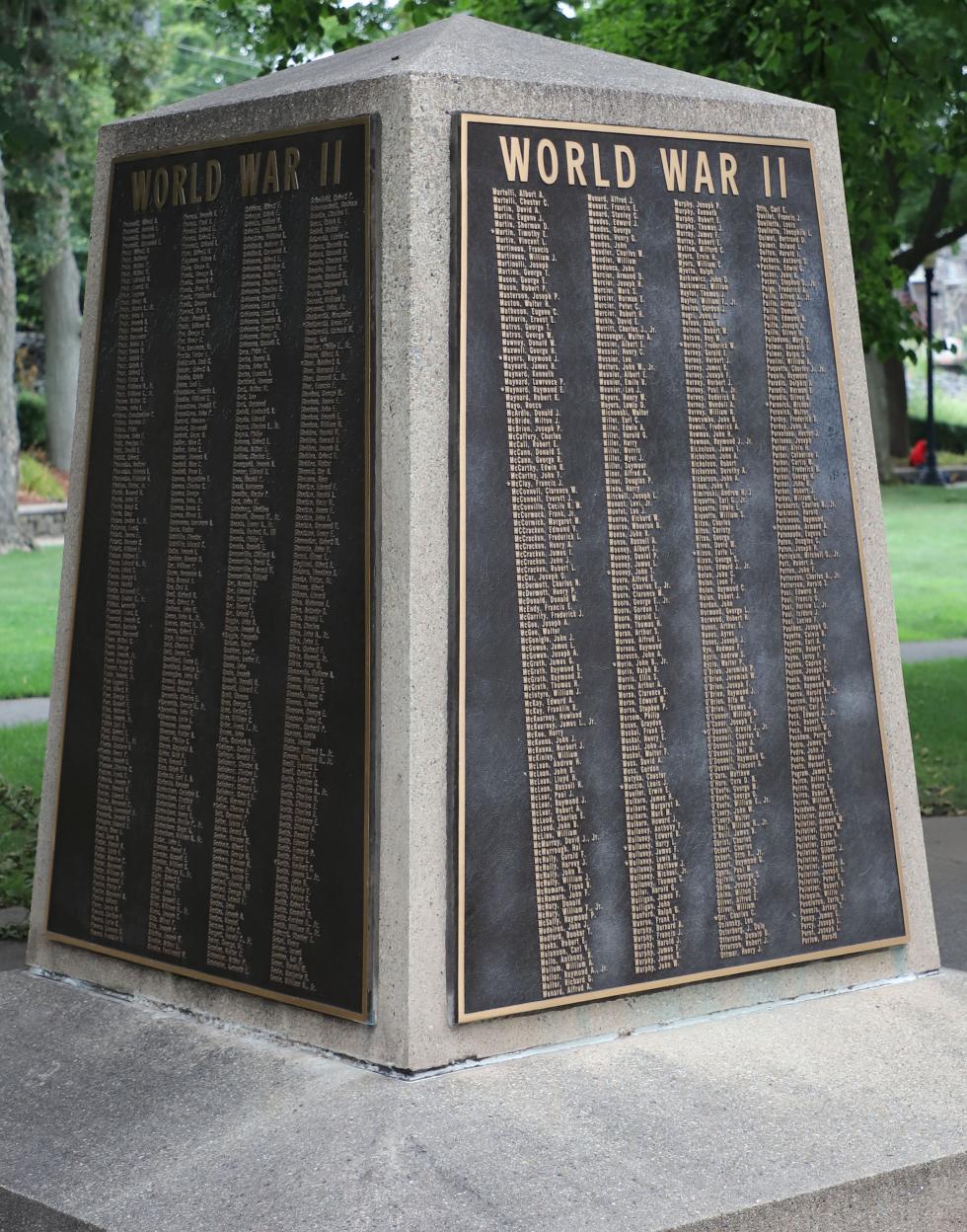 Attleboro Massachusetts World War II Veterans Memorial