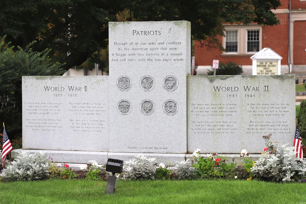 Billerica Massachusetts World War I & World War II Veterans Memorial