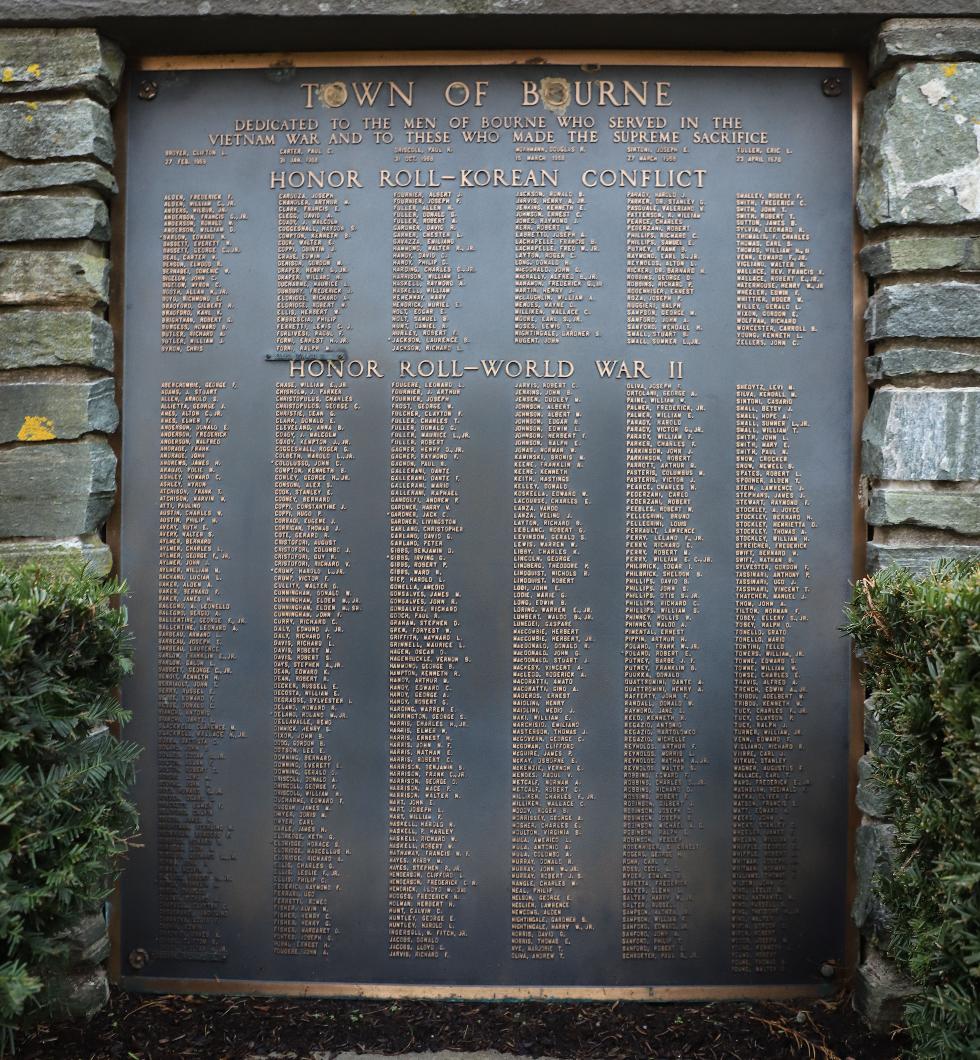 Bourne Massachusetts Korean War & World War II Veterans Memorial