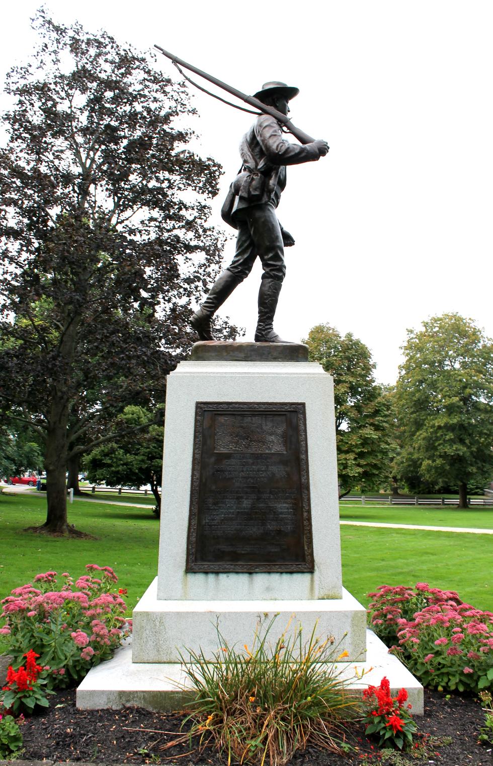 Clinton Massachusetts Spanish American War Veterans Memorial