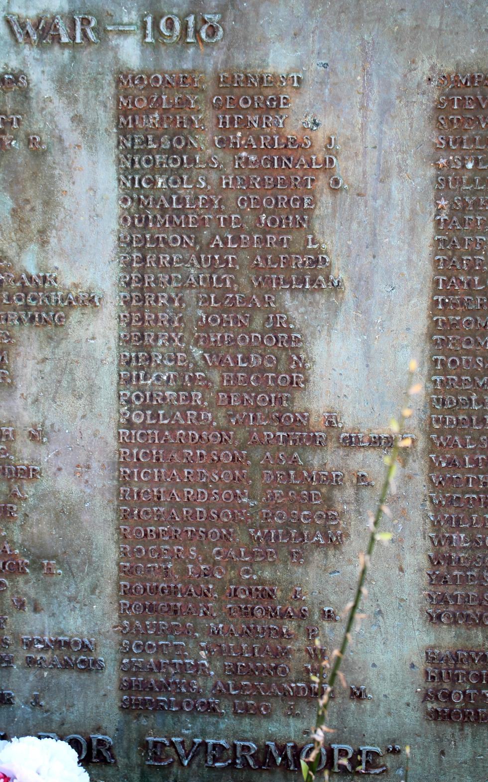 Dracut Massachusetts World War I Veterans Memorial