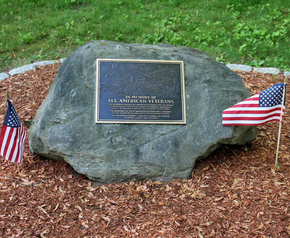 Lunenburg Massachusetts All Veterans Memorial