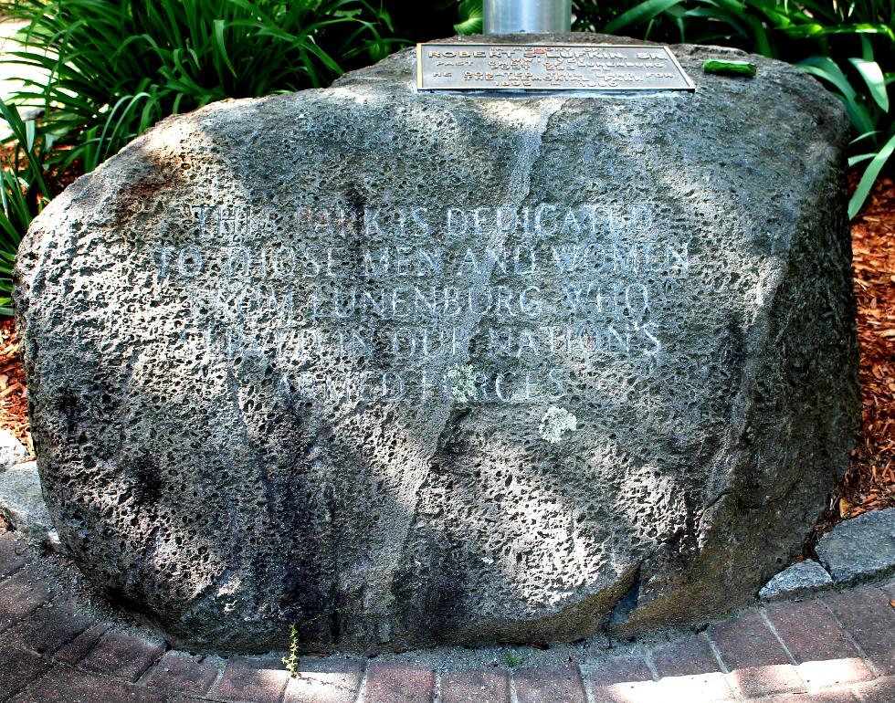 Lunenburg Massachusetts Veterans Memorial Park