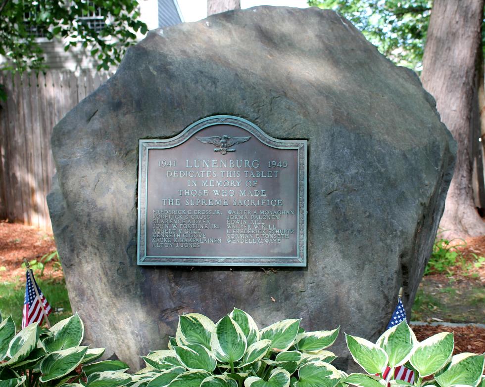 Lunenburg Massachusetts World War II Veterans Memorial