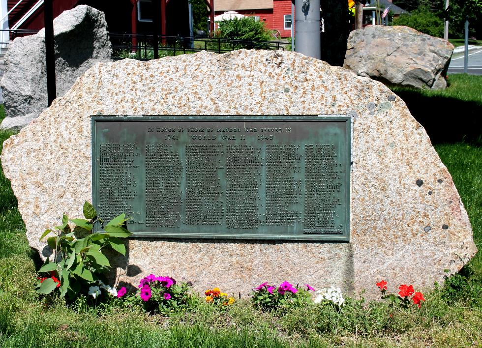 Mendon Massachusetts World War II Veterans Memorial