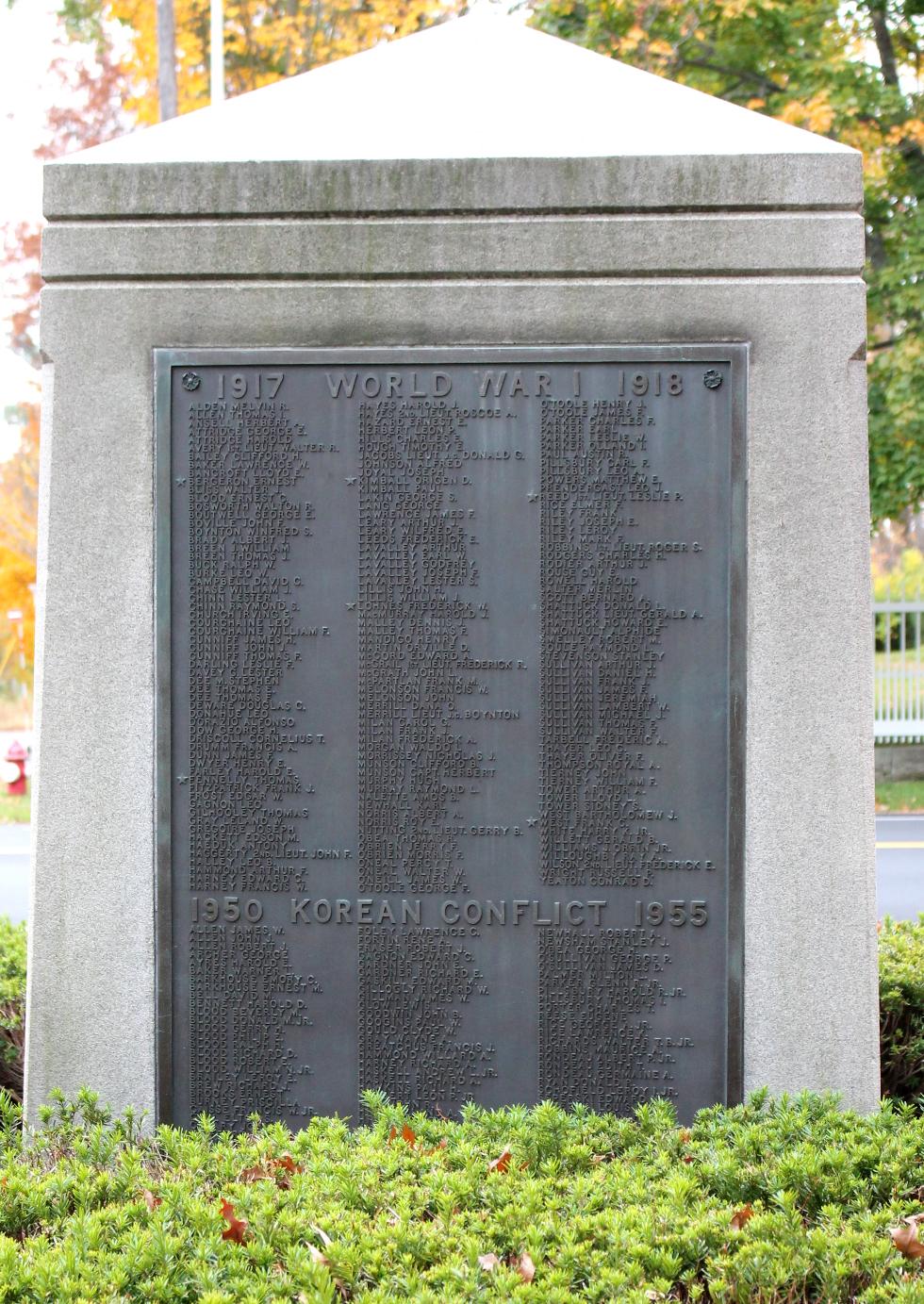 Pepperell Massachusetts World War I & Korean War  Veterans Memorial