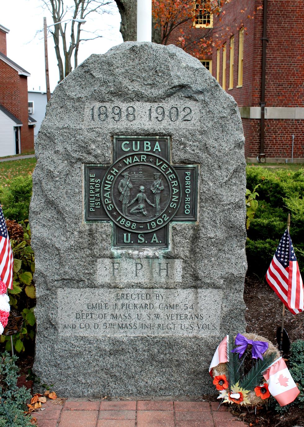 Plymouth Massachusetts Spanish american War Veterans Memorial
