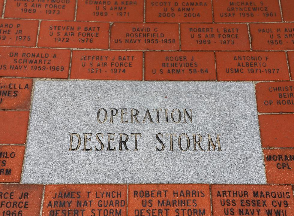 Somerset Massachusetts Veterans Memorial Walkway