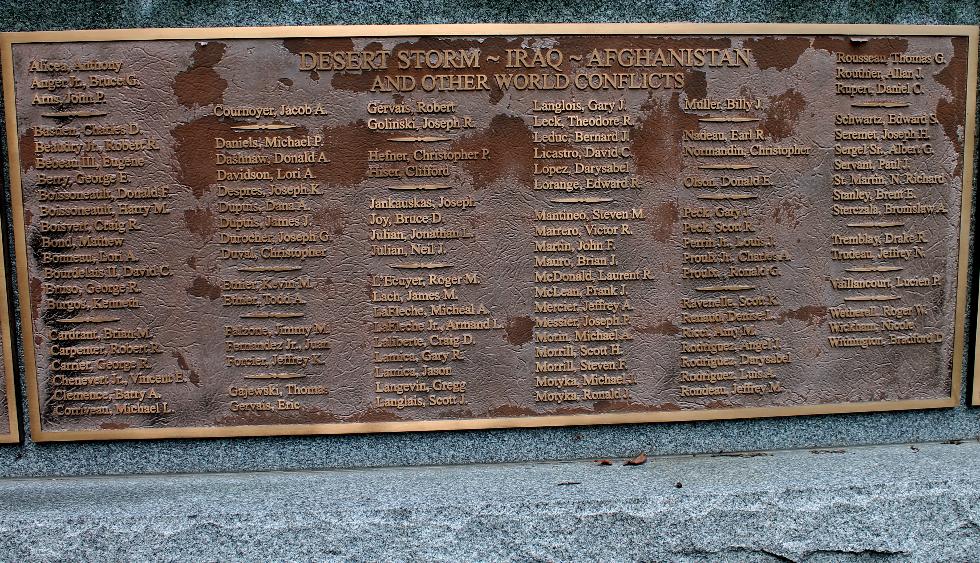 SOUTHBRIDGE MASS - DESERT STORM - IRAQ - AFGHANISTAN VETERANS MEMORIAL