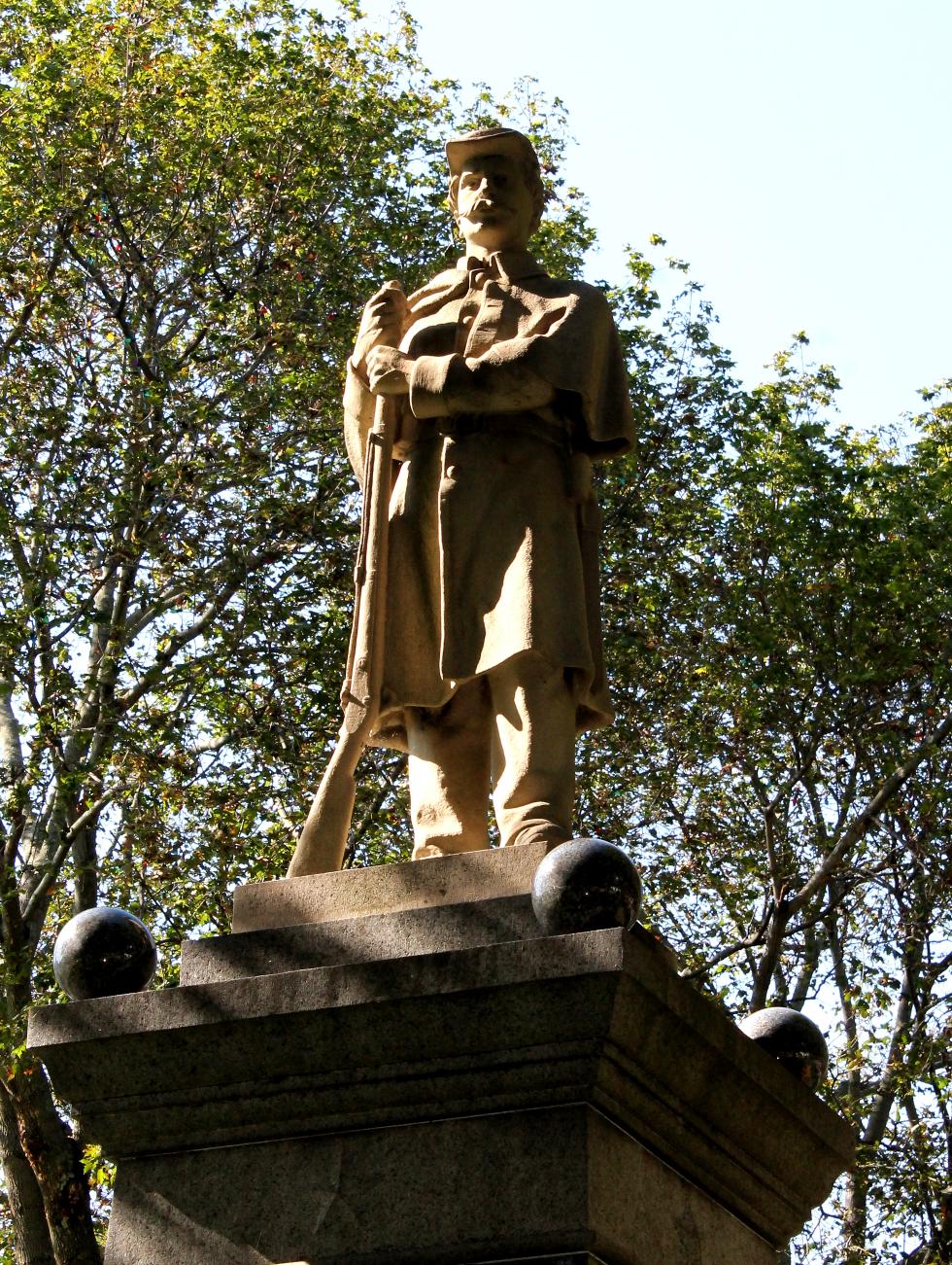 Uxbridge Massachusetts Civil War Veterans Monument