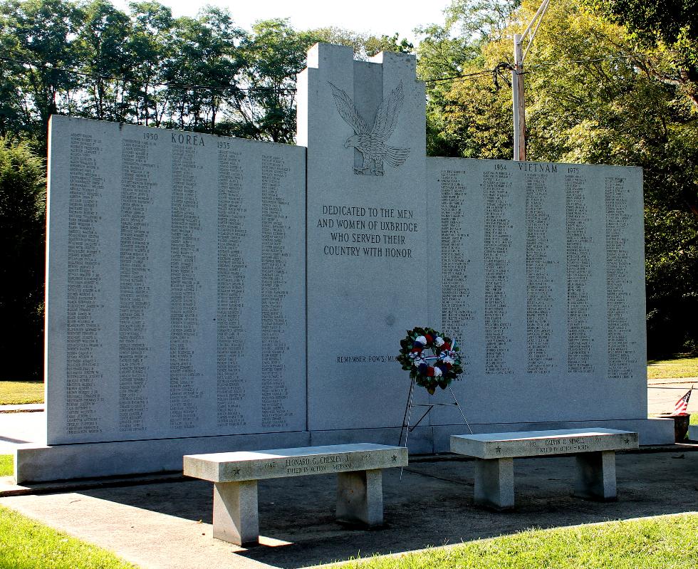 Uxbridge Massachusetts Korean War & Vietnam War Veterans Memorial