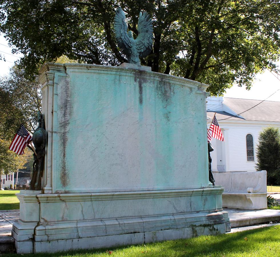 Uxbridge Massachusetts World War I Veterans Monument